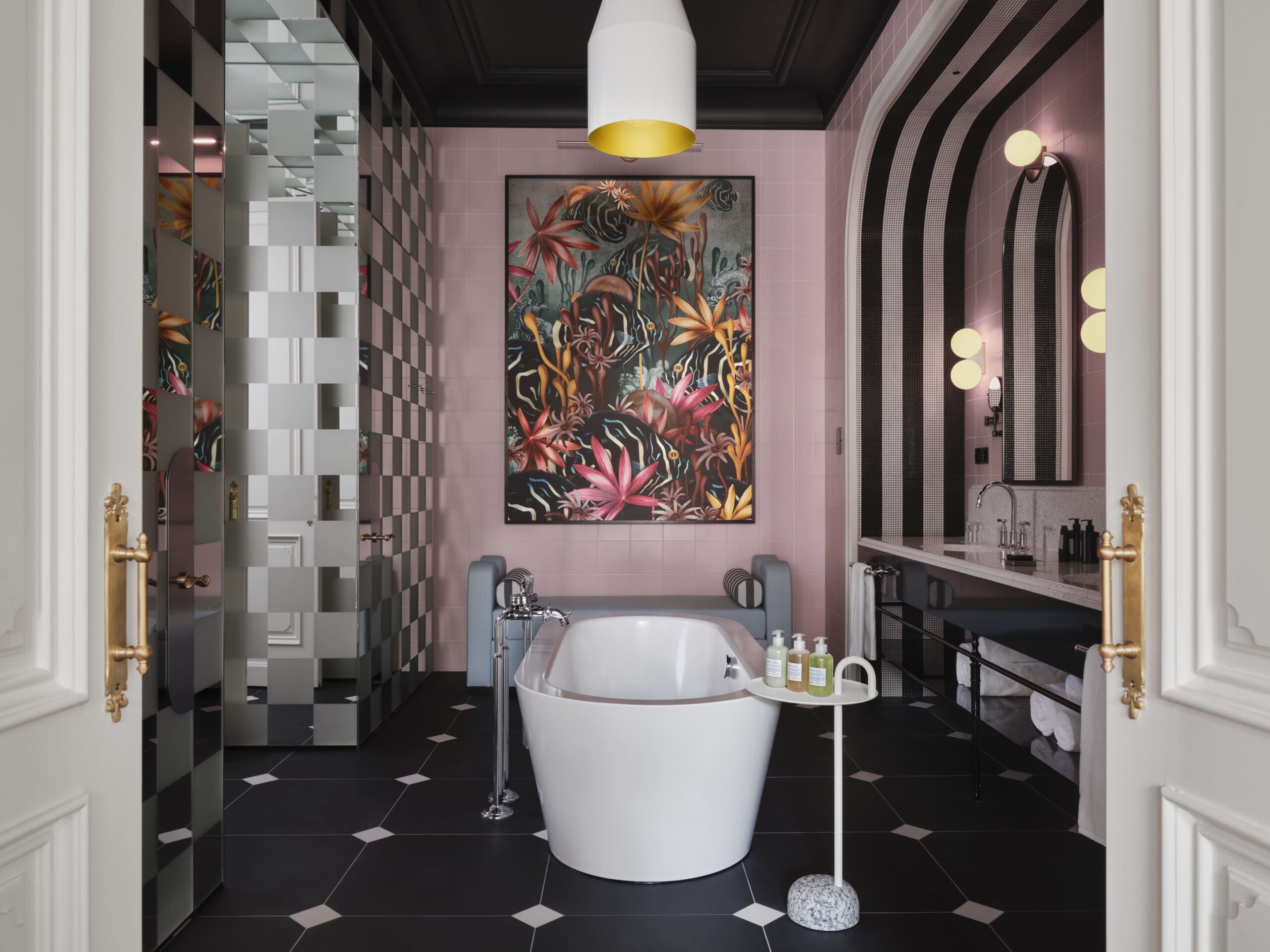 W Budapest_329 Wow_12